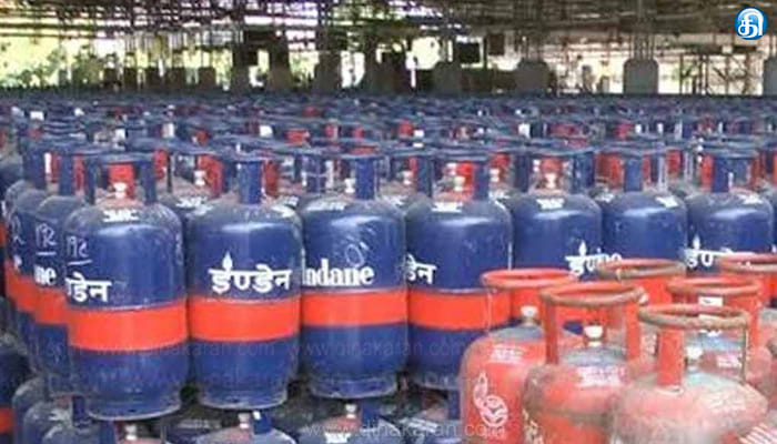 வர்த்தக பயன்பாட்டு சிலிண்டர் விலை ரூ.23.50 உயர்ந்து…